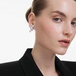 Swarovski Matrix csomó ezüst színű fülbevaló 5727040
