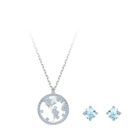 Swarovski Ezüst színű nyaklánc földgömb medállal világoskék kristállyal 5530818