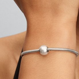 Pandora ékszer Fehér gömb ezüst charm 793781C01