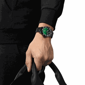 Tissot Seastar 1000 fekete zöld számlapos quartz karóra T1204103309100
