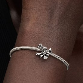 Pandora ékszer Disney Goofey áttört ezüst charm 793912C00