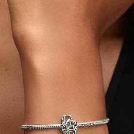 Pandora ékszer Disney Donald kacsa áttört ezüst charm 793909C00