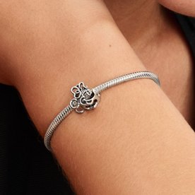 Pandora ékszer Disney Minnie egér áttört ezüst charm 793908C00