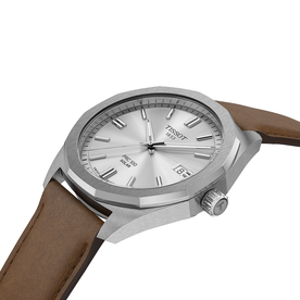 Tissot PRC 100 Solar fehér számlapos barna bőrszíjas férfi karóra T1514221603100