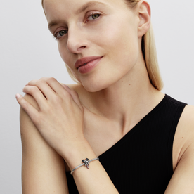 Pandora ékszer Disney Ünnepi Mickey egér ezüst charm 794217C01