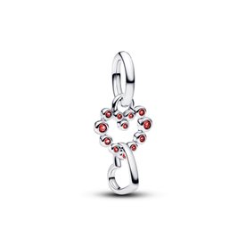 Pandora Összekapcsolt szívek ezüst charm piros kristállyal - 794435C01 Pandora Összekapcsolt szívek ezüst charm piros kristállyal - 794435C01