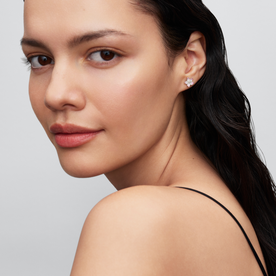 Pandora Cseresznye virág ezüst fülbevaló - 294370C01 Pandora Cseresznye virág ezüst fülbevaló - 294370C01