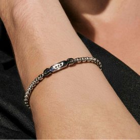 Nomination Manvision acél férfi karkötő három fekete cirkóniával - 133018-007