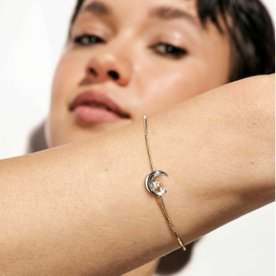 Nomination Dream Beats ezüst karkötő hold medállal - 242601-022 Nomination Dream Beats ezüst karkötő hold medállal - 242601-022