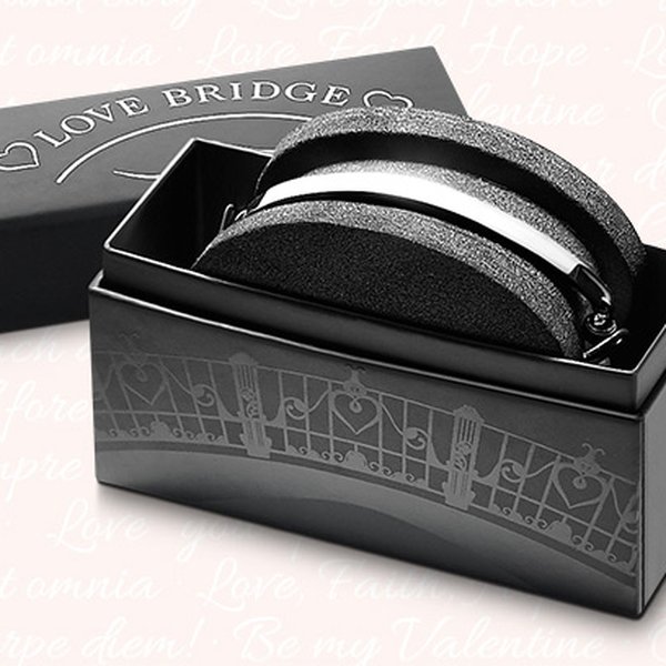 Thomas Sabo Türkiz achát obszidián karkötő gravírozható ezüst lappal - Love Bridge LBA0091-885-17