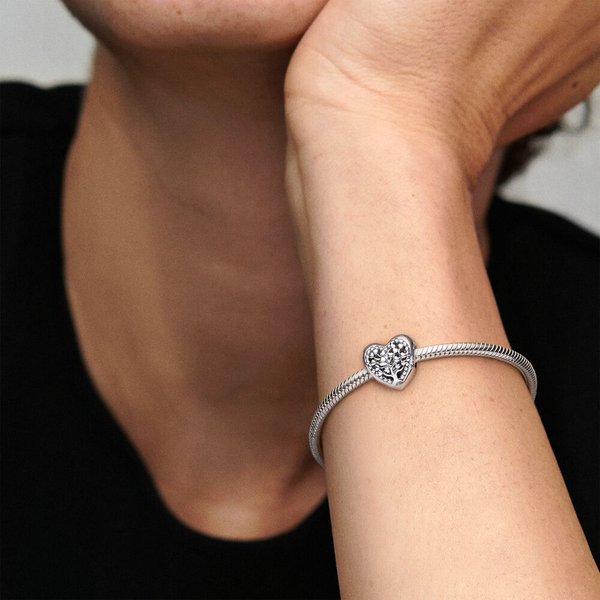 Pandora ékszer A szeretet fája szív ezüst charm 797058