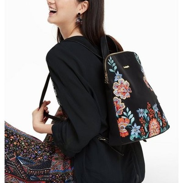 Desigual Odissey Nanaimo hátizsák 18WAXPBL