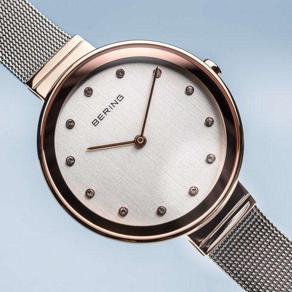 Bering Classic acél női óra rozé tokkal kristályokkal 12034-064