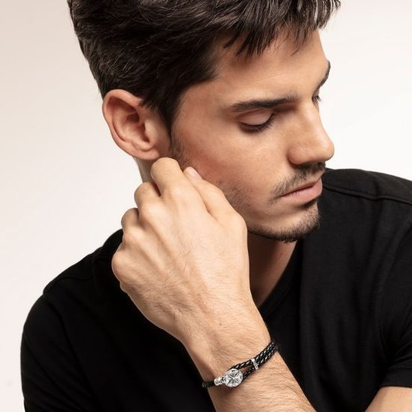 Thomas Sabo Bőr karkötő ezüst iránytűvel A1860-682-11-L25