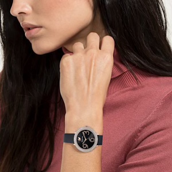Swarovski Crystal Frost rozé fekete bőr szíjas óra 5484058
