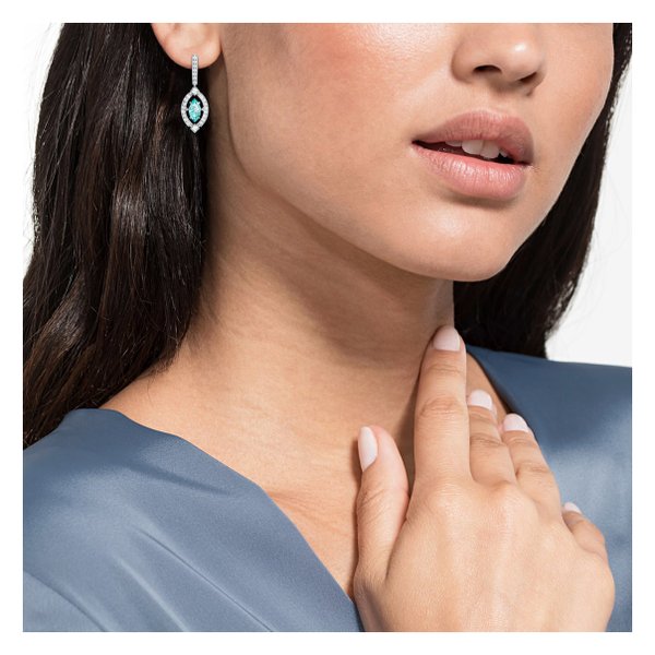 Swarovski Ezüst színű függő fülbevaló mozgó vízkék swarovski kristállyal 5485723