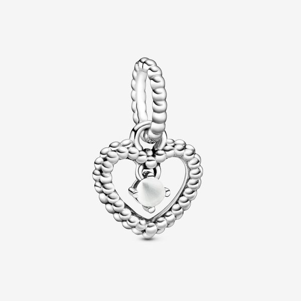 Pandora ékszer Tejfehér gyöngyös szív függő ezüst charm 798854C04