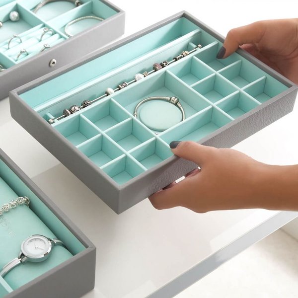 Stackers Szürke menta classic charm fakkos ékszertálca 73560
