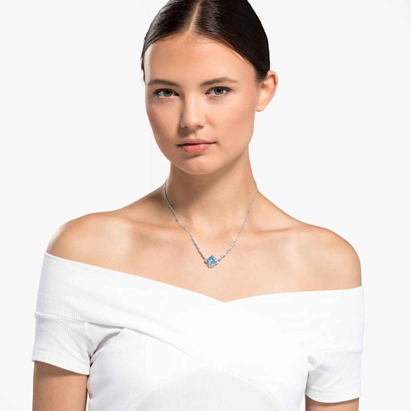 Swarovski Csillogó vízkék ezüst színű nyaklánc 5524137