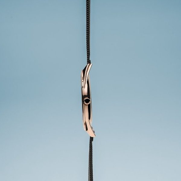 Bering Ultra slim fekete rozé női óra 17031-166