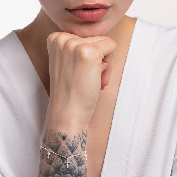 Thomas Sabo Ezüst karkötő köves keresztekkel A2004-051-14-L19v