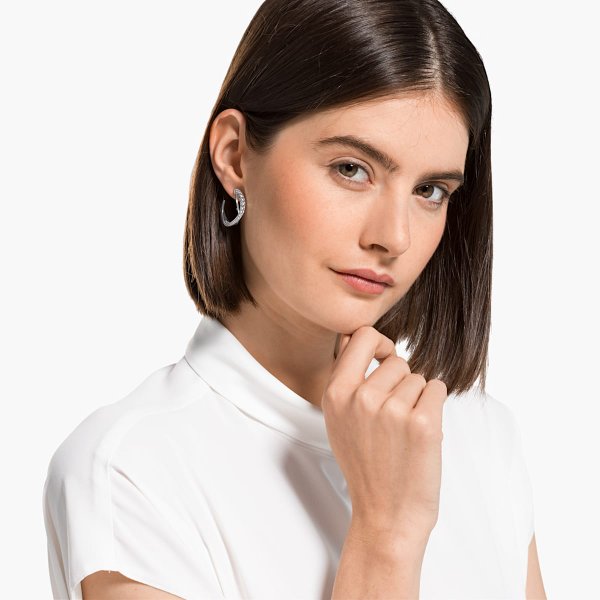 Swarovski Twist ezüst színű karika fülbevaló 5563908