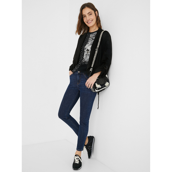 21SAXA29 Desigual Night garden cambridge mini táska  3