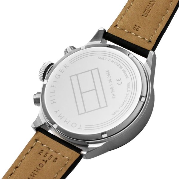 Tommy Hilfiger Trent fekete bőrszíjas férfi óra 1791810