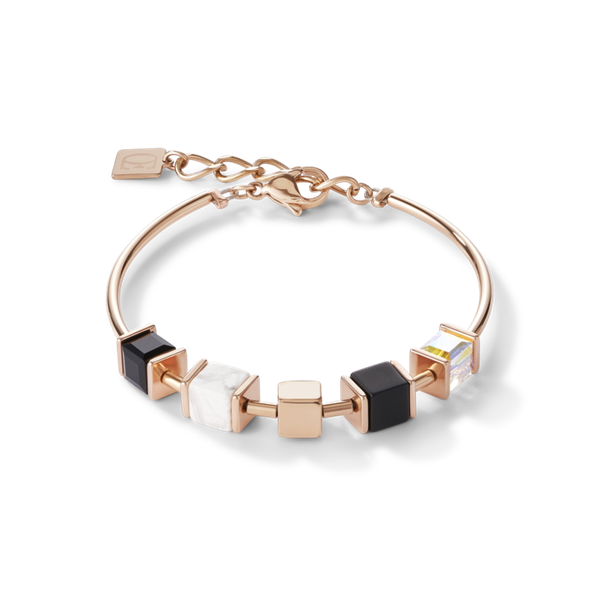 Coeur de Lion GeoCUBE rozé színű karkötő ónixszal és howlittal 5052/30-1314
