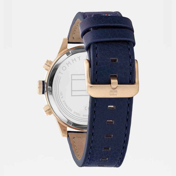 Tommy Hilfiger Trent sötétkék bőrszíjas férfi óra rozé színű tokkal 1791808