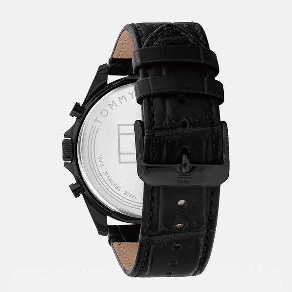 Tommy Hilfiger Baker fekete bőrszíjas férfi óra fekete számlappal 1710452