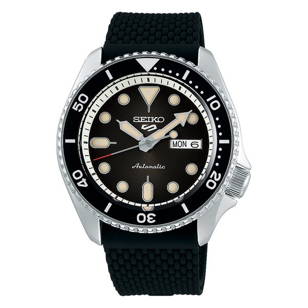 Seiko 5 Sports Suit Style fekete szilikon szíjas férfi óra SRPD73K2