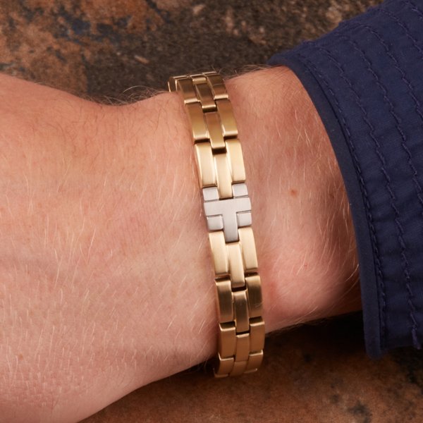 Tommy Hilfiger Arany színű lapos férfi karkötő 2790298