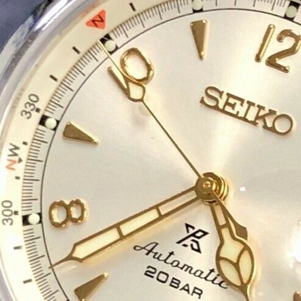 Seiko Prospex Alpinist zöld bőrszíjas férfi óra SPB123J1