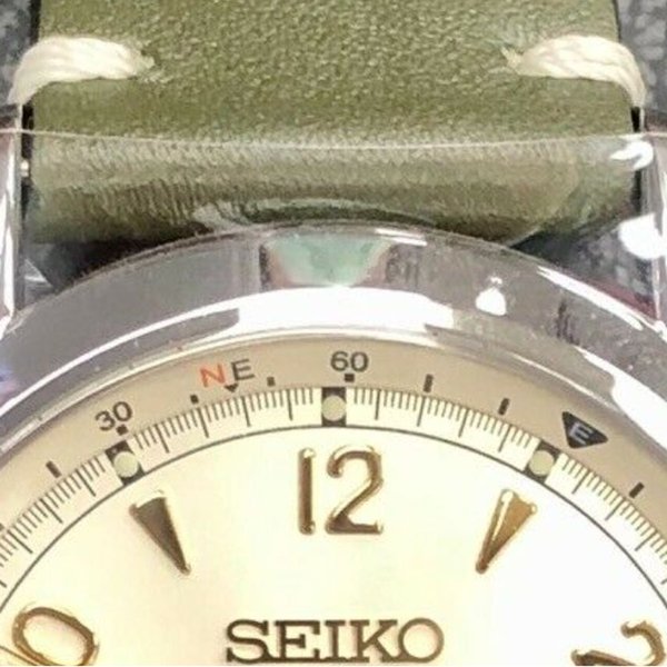 Seiko Prospex Alpinist zöld bőrszíjas férfi óra SPB123J1
