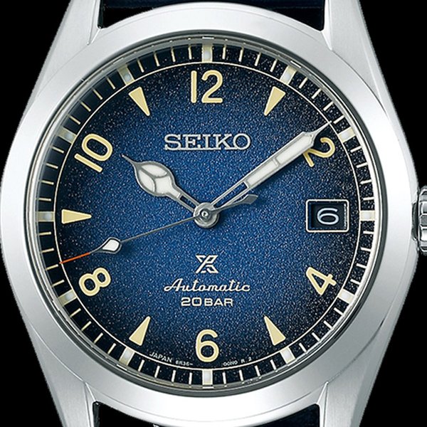 Seiko Prospex Alpinist bőrszíjas kék számlapos férfi óra SPB157J1