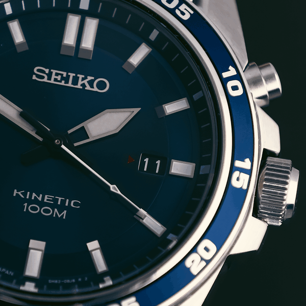 Seiko Kinetic kék számlapos férfi óra SKA783P1