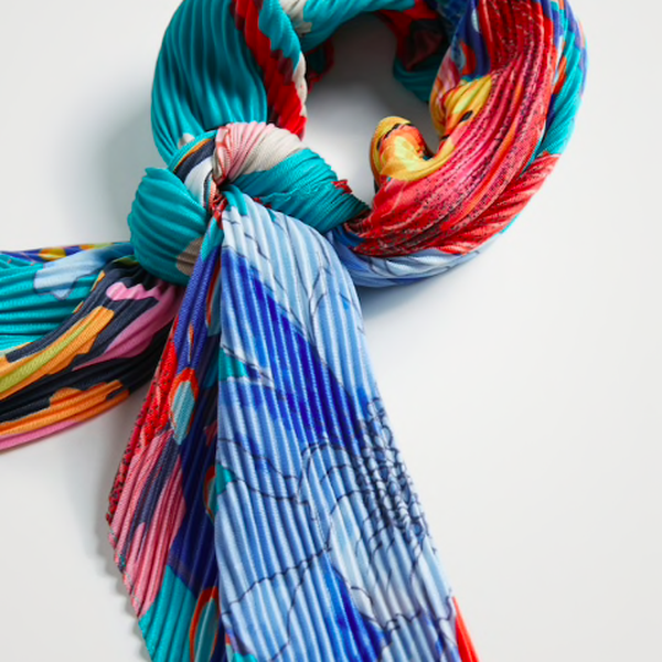 Desigual Beach carre mintás kendő 22SAWA55/5013