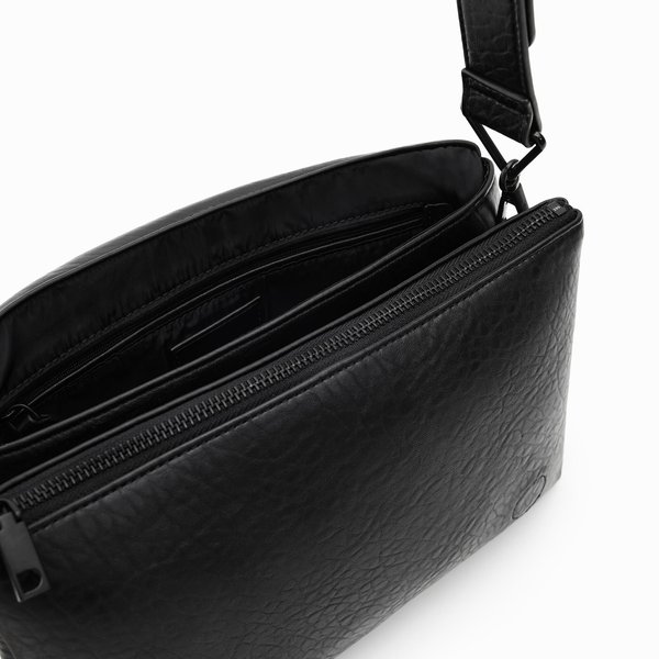 Desigual Alpha dortmund flap fekete táska 23SAXP95/2000