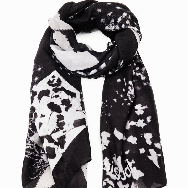 Desigual Floral BW fekete sál 23WAWA02