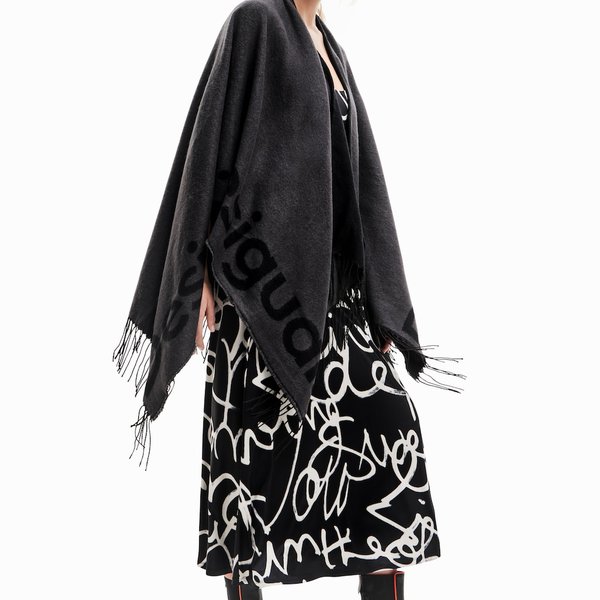 Desigual Loco Paris fekete poncsó 23WAIA14