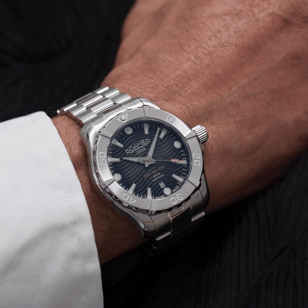 Roamer Deep Sea 200 férfi óra fekete számlappal 860833415570