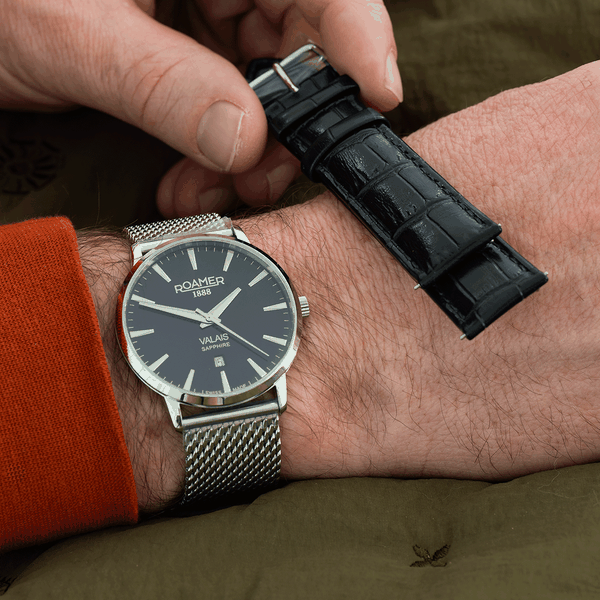 Roamer Valais szürke számlapos dupla szíjas férfi óra 988833415505