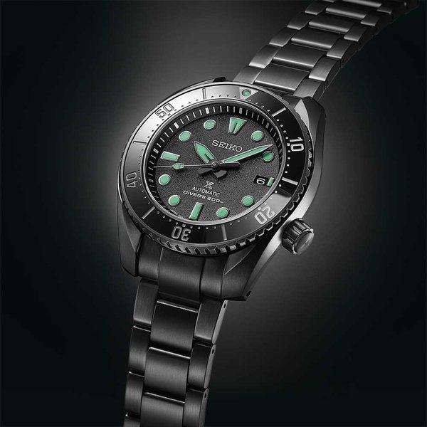 Seiko Black Series Night Vision Sumo Diver Limited Edition SPB433J1