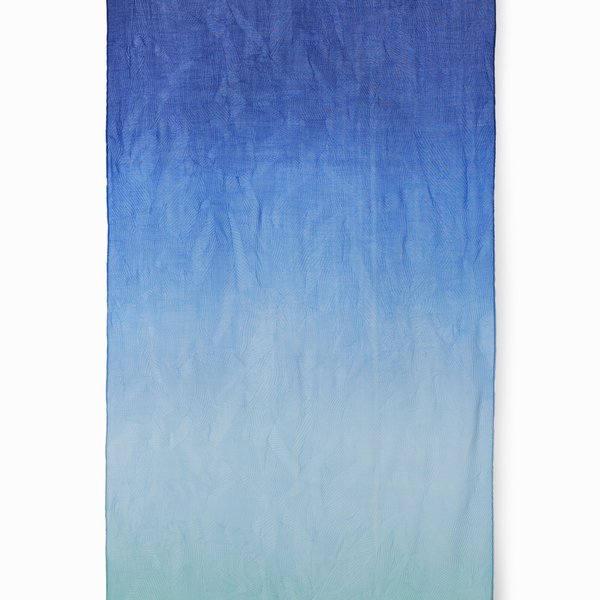 Desigual Flow színátmenetes pliszírozott kék sál 24SAWA30/5020