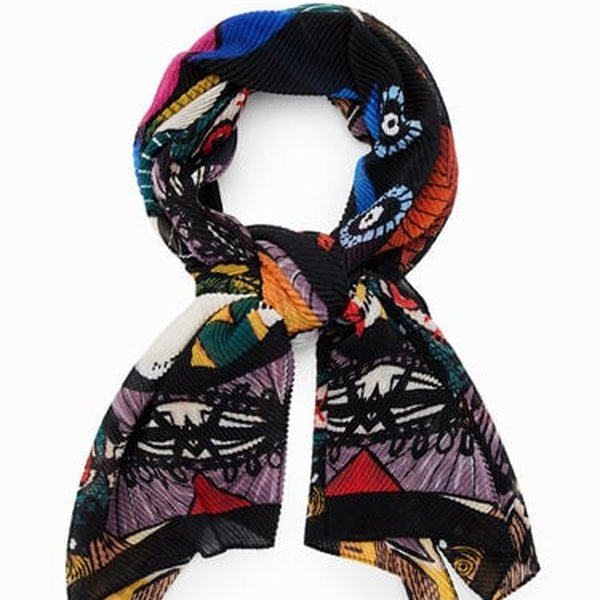 Desigual Malaga pliszírozott színes sál 24SAWA19