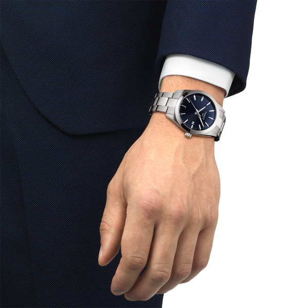 Tissot Gentlemam kék számlapos quartz férfi óra T1274101104100