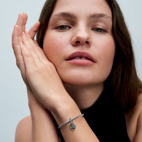 Pandora ékszer Tavasz zöld örökkévalóság körök függő ezüst charm 793125C08