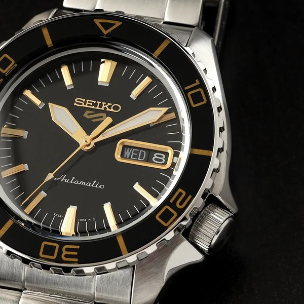 Seiko 5 Sports SKX Blacktone Redux férfi karóra SRPK99K1