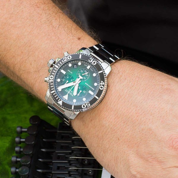 Tissot Seastar 1000 Powermatic 80 fém szíjas zöld számlapos férfi karóra T1204071109101